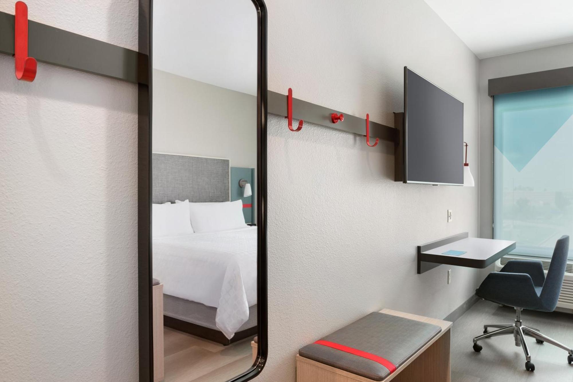 avid hotels - Tijuana - Otay, an IHG Hotel Exteriör bild